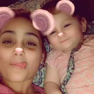 Meet your Posher, Bebe